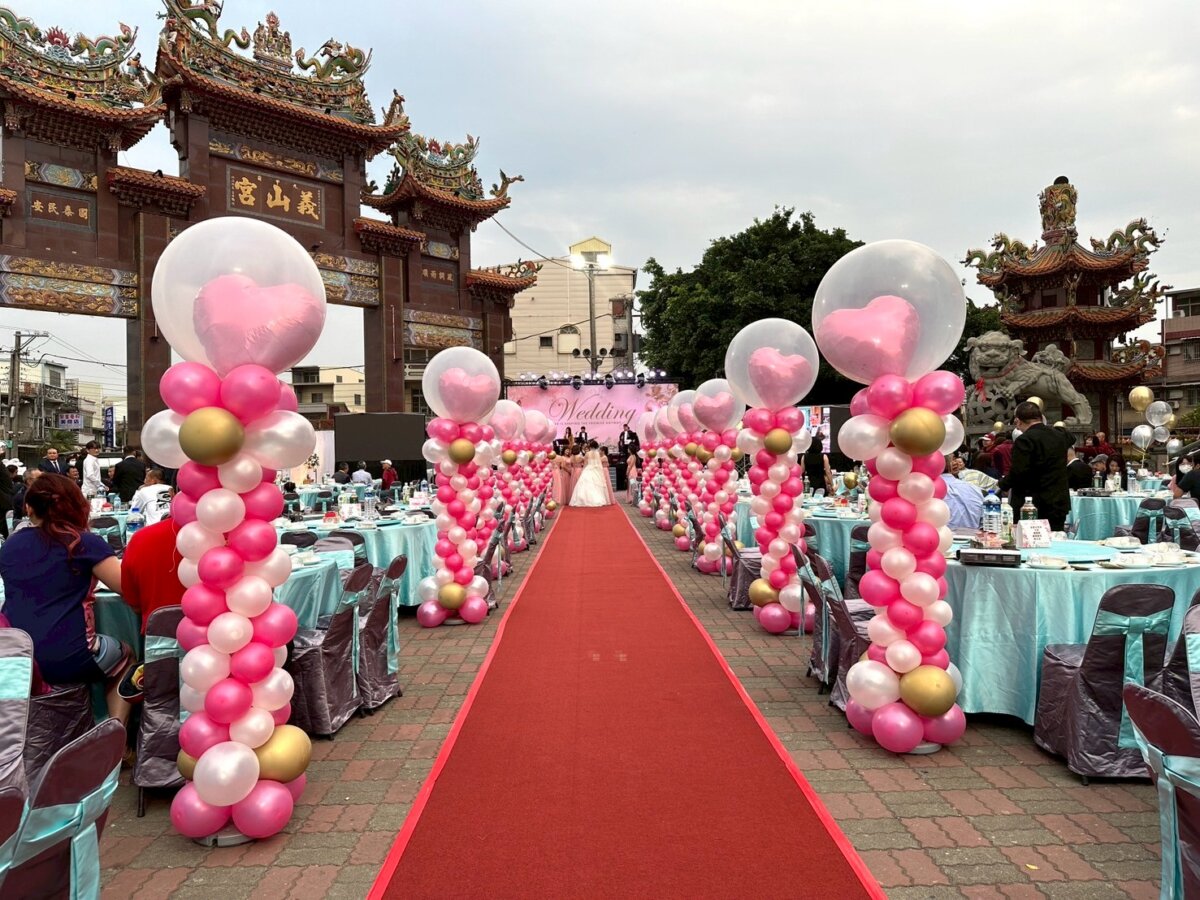 2025071606031831 婚禮氣球佈置