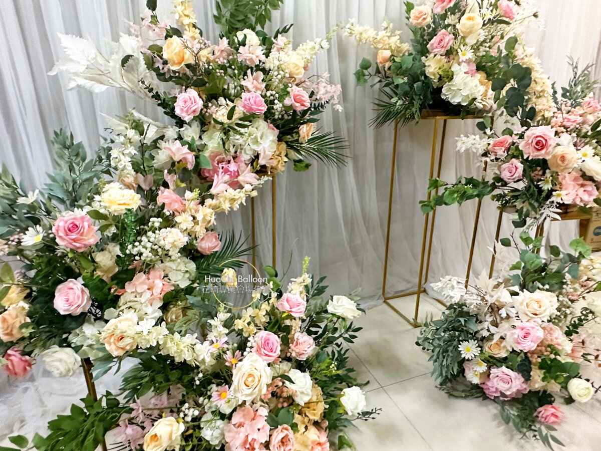 2025081804105339 道具出租-金框花藝-經典花色款