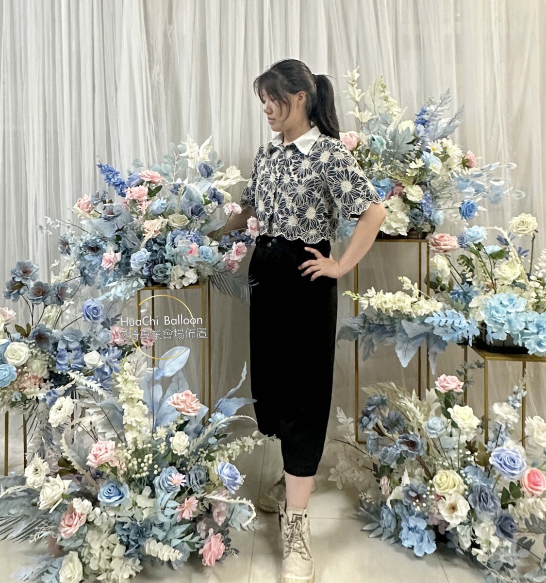 202508180411022 道具出租-金框花藝-熱情紅色